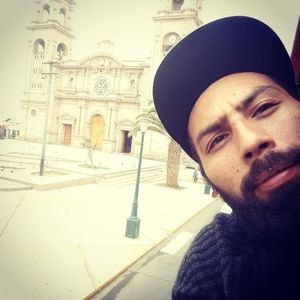 Meet your Posher, Cesar